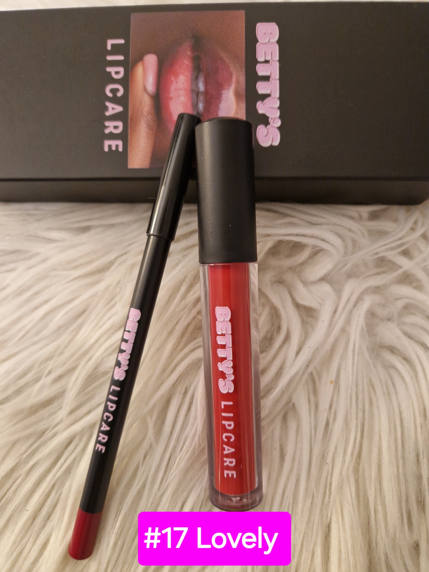 LIP MATTE GLOSS WITH LIP LINER SET