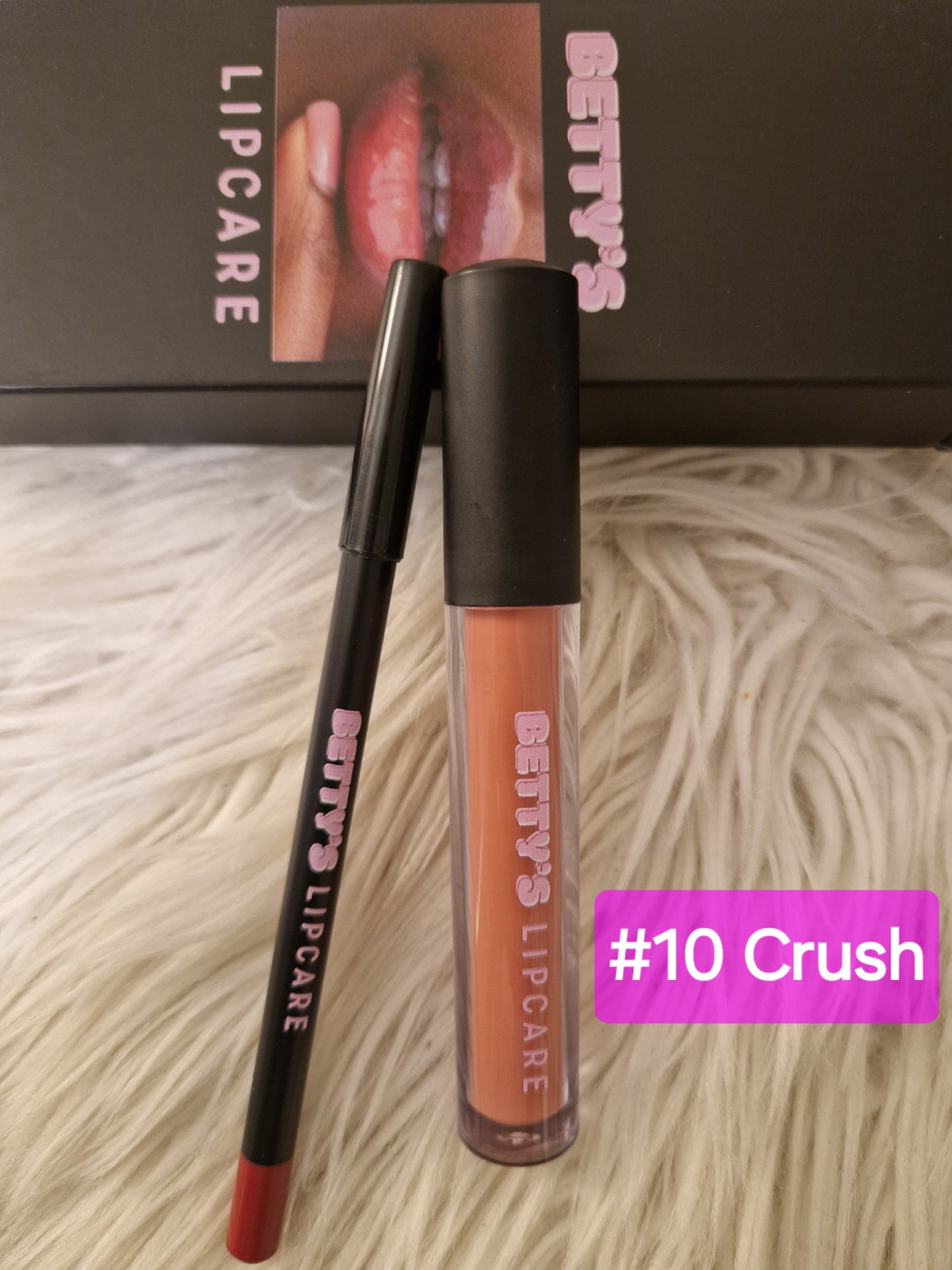 LIP MATTE GLOSS WITH LIP LINER SET