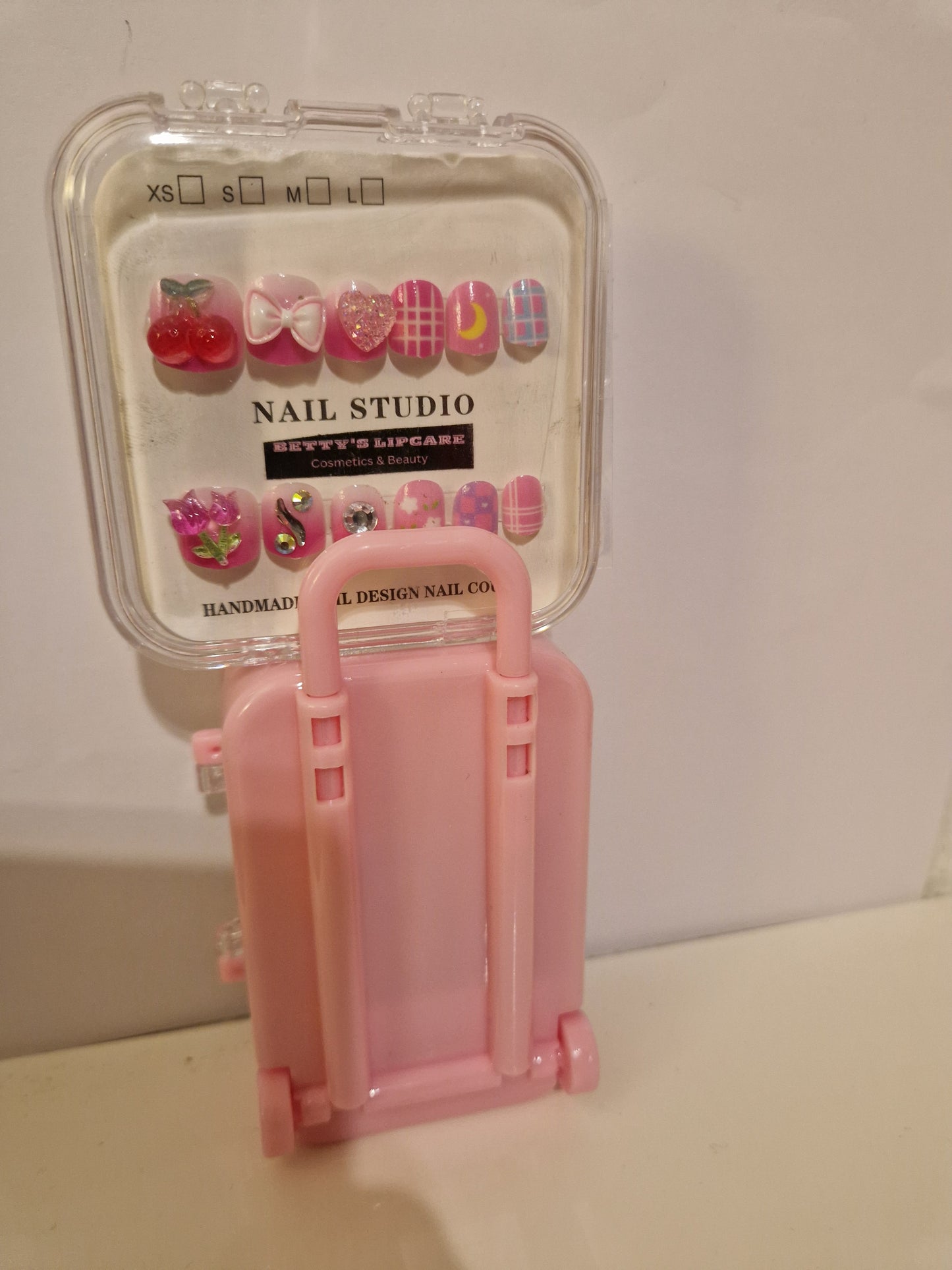 BETTY'S KIDS SURPRISE BOX SET