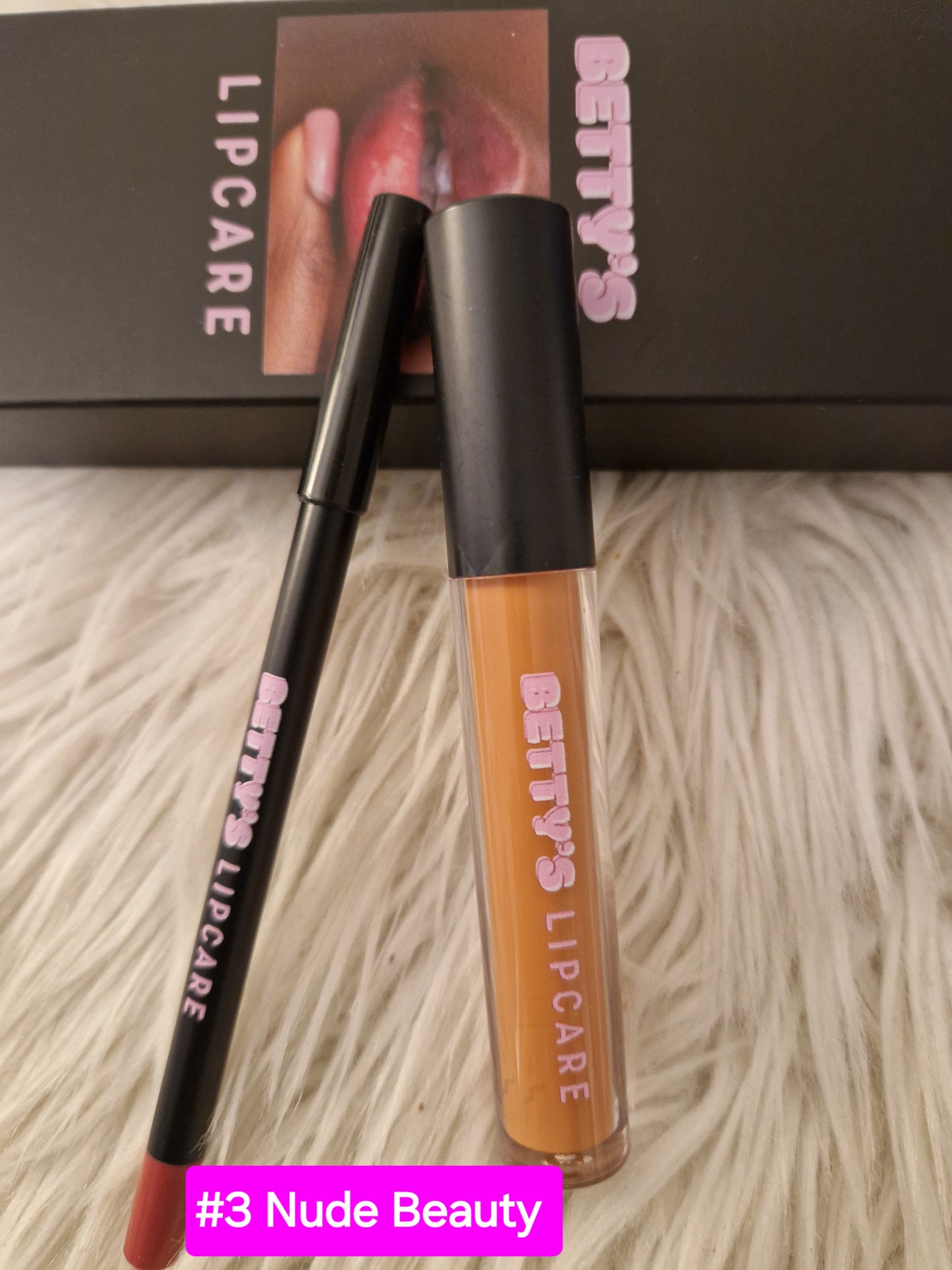 LIP MATTE GLOSS WITH LIP LINER SET