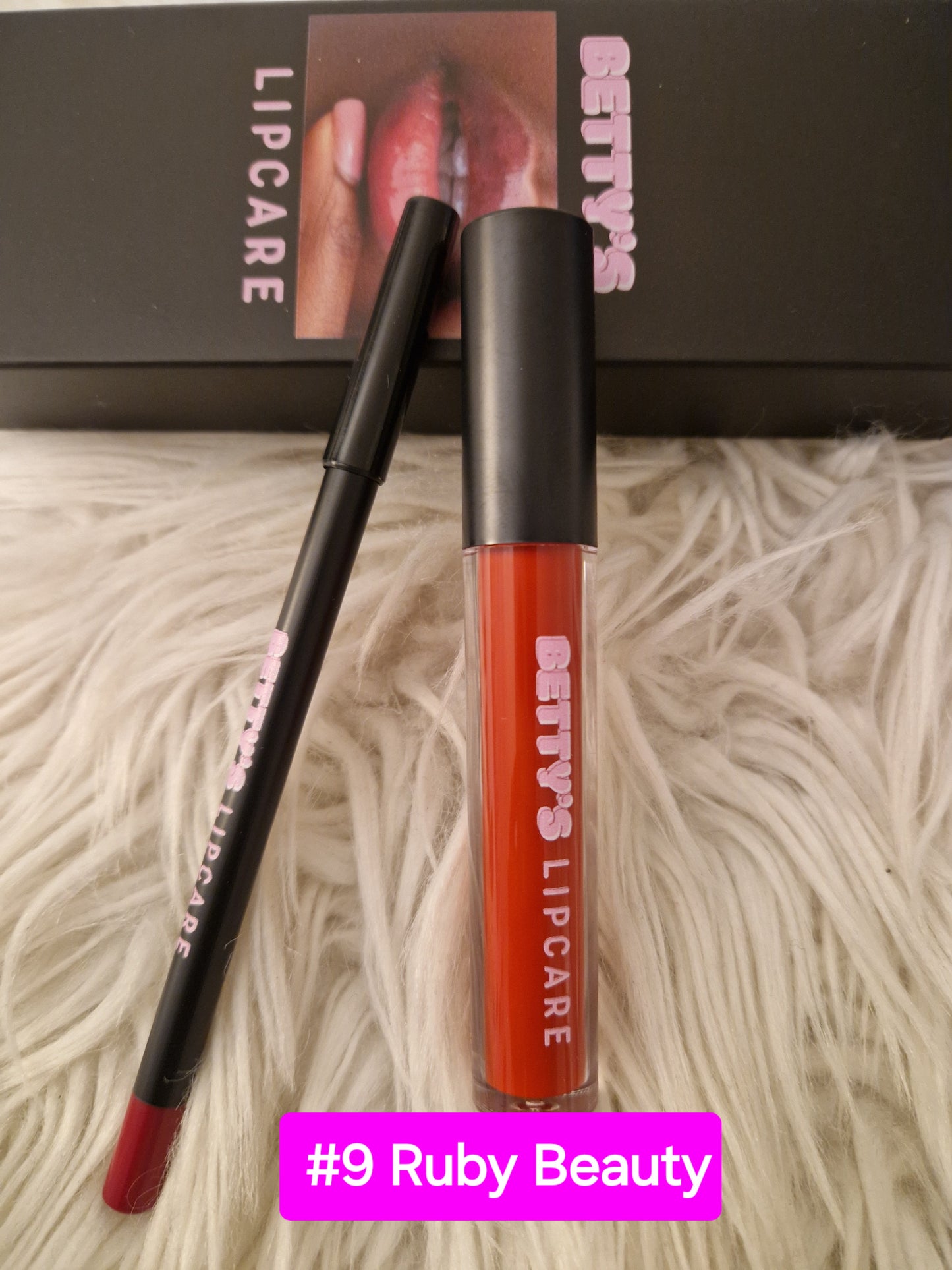 LIP MATTE GLOSS WITH LIP LINER SET