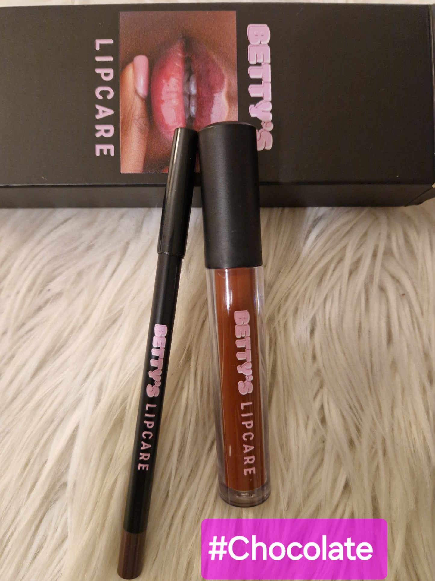 LIP MATTE GLOSS WITH LIP LINER SET