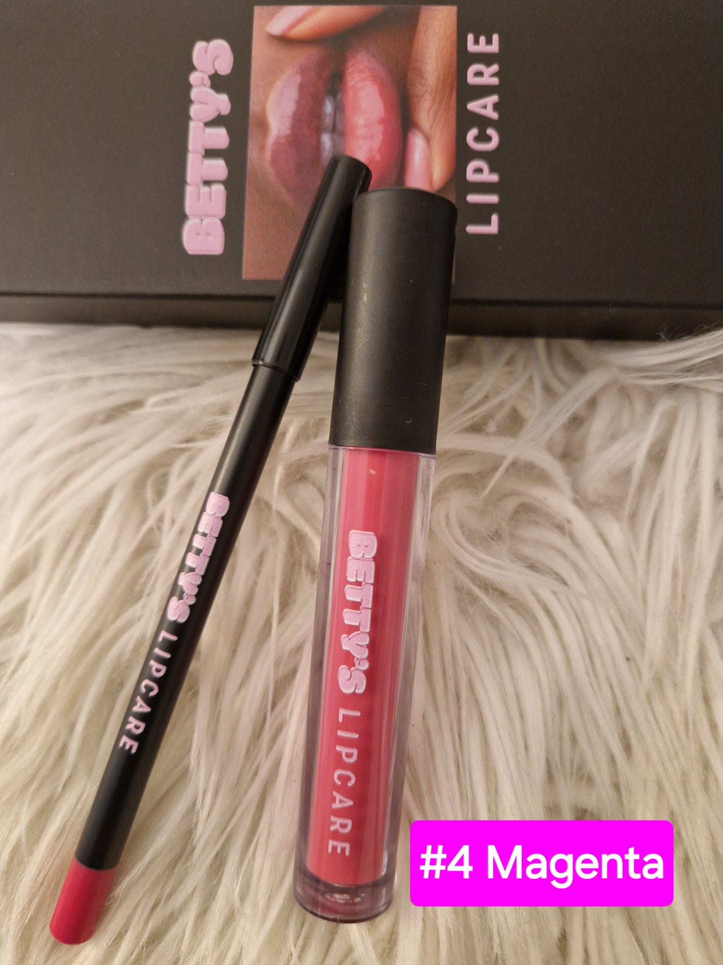 LIP MATTE GLOSS WITH LIP LINER SET