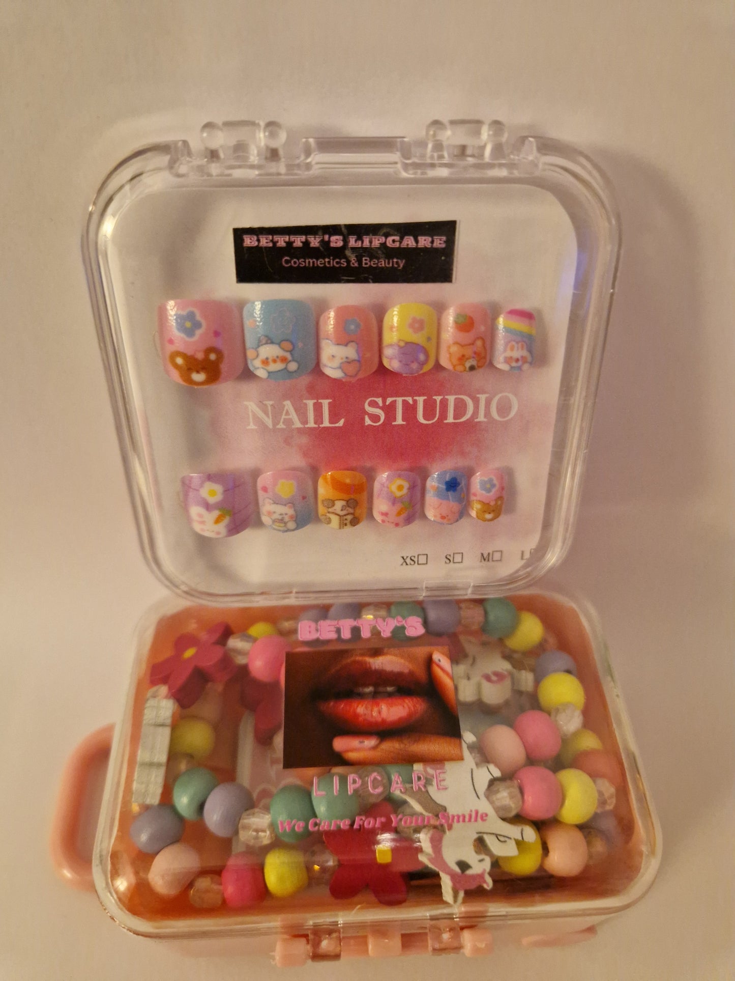 BETTY'S KIDS SURPRISE BOX SET