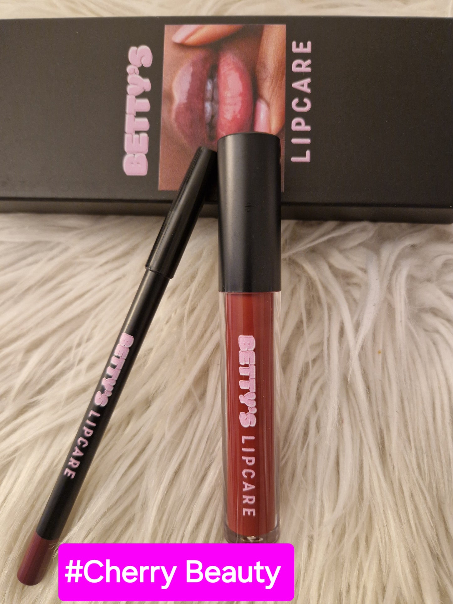 LIP MATTE GLOSS WITH LIP LINER SET