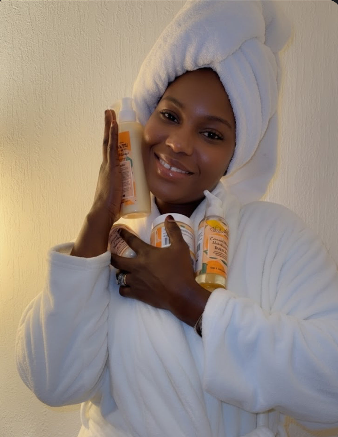 UNIQUE SKIN MOISTURISING BODY CARE BUNDLE ( Coconut and mango blend)